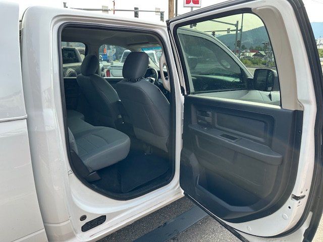 2017 Ram 2500 Tradesman photo 18