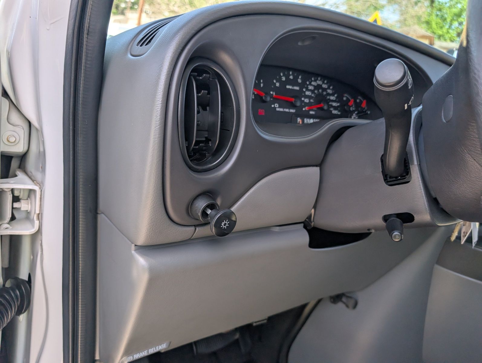 2007 Ford E-450 Cutaway 104