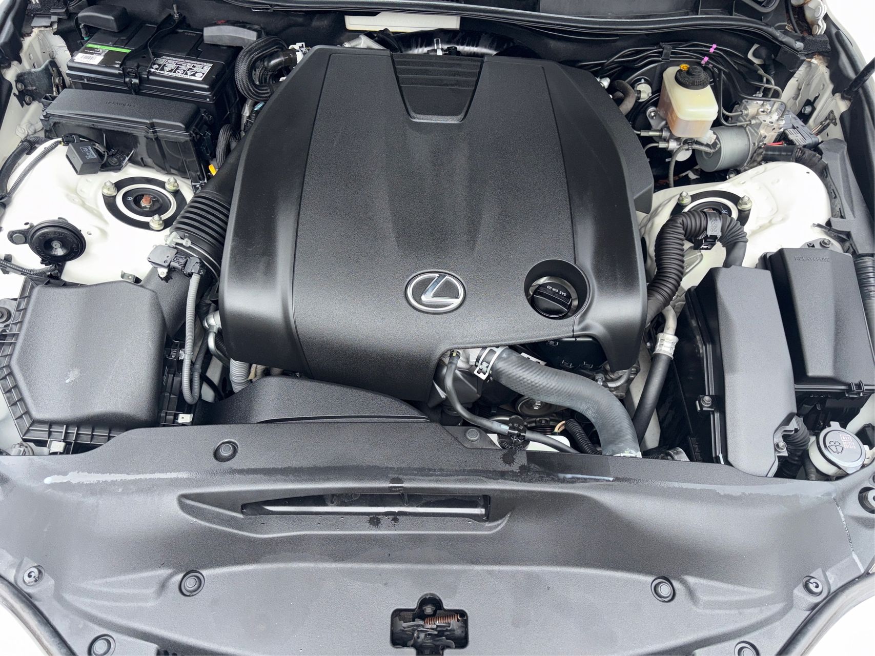Lexus IS photo 11