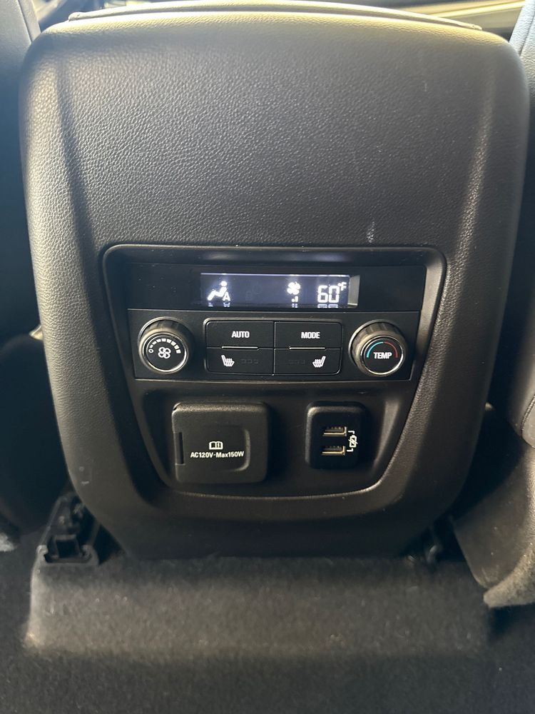 2018 Buick Enclave Premium photo 18