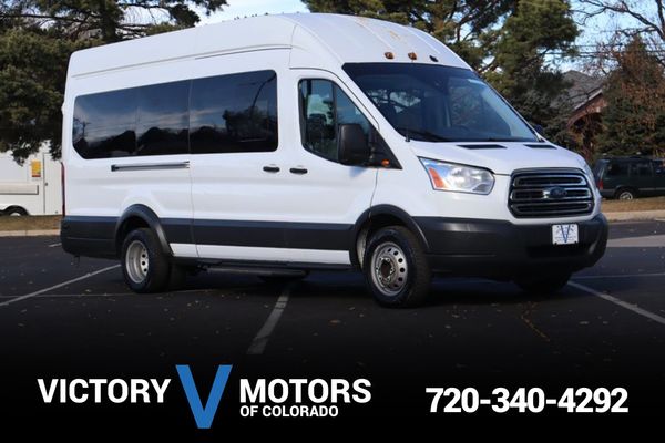 2017 Ford Transit Wagon XLT's photo