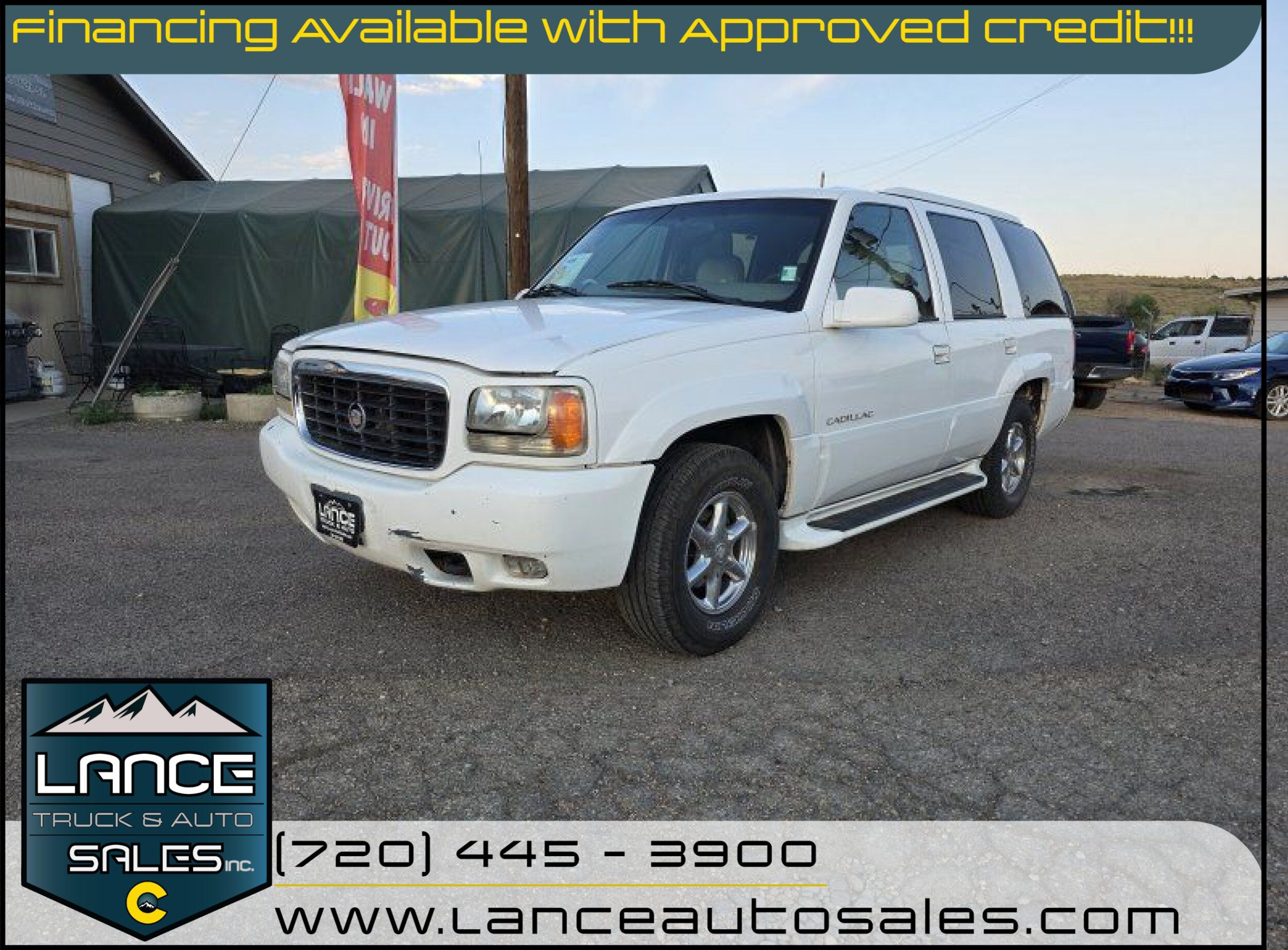 2000 Cadillac Escalade -'s photo