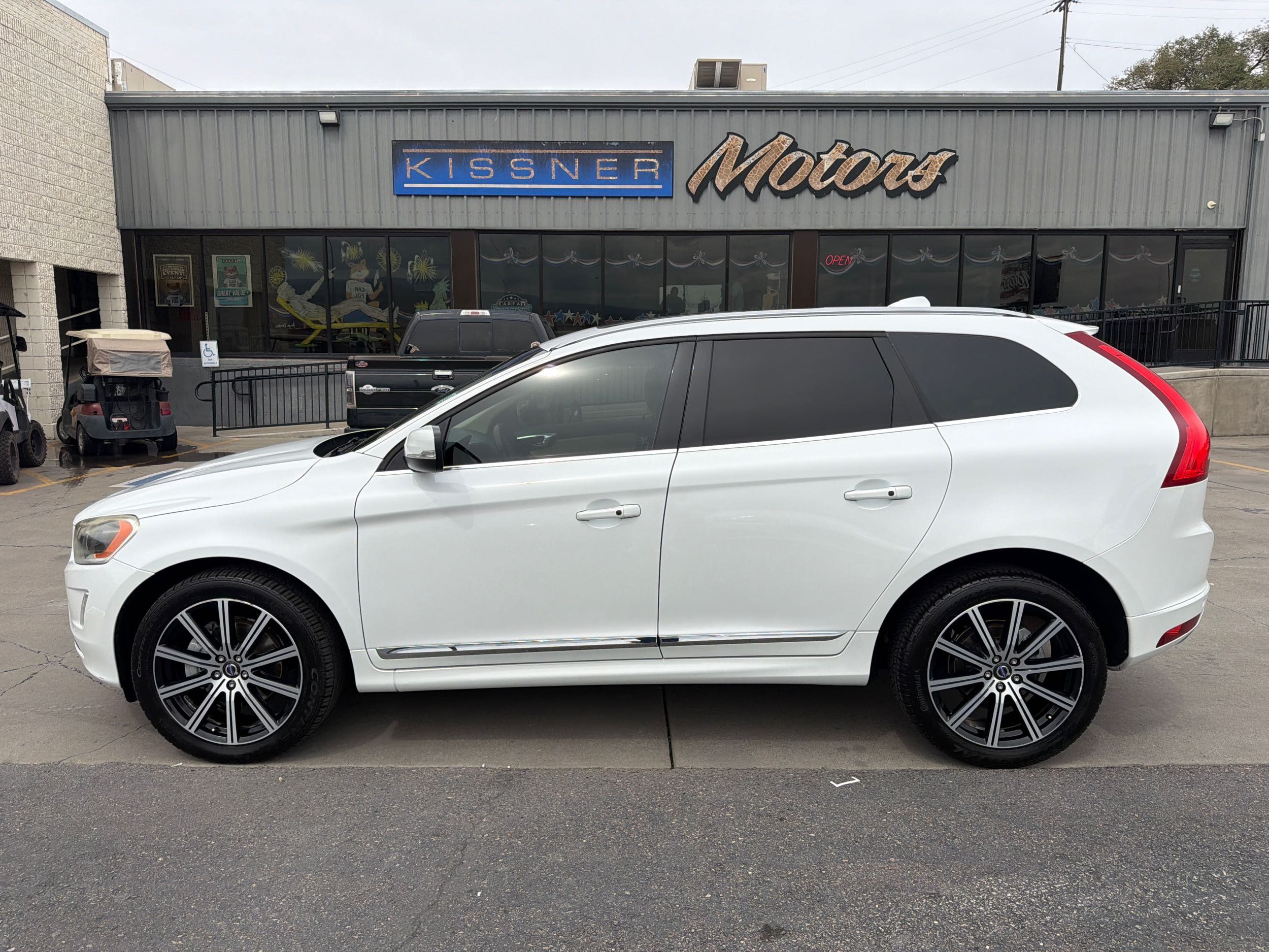 2017 Volvo XC60