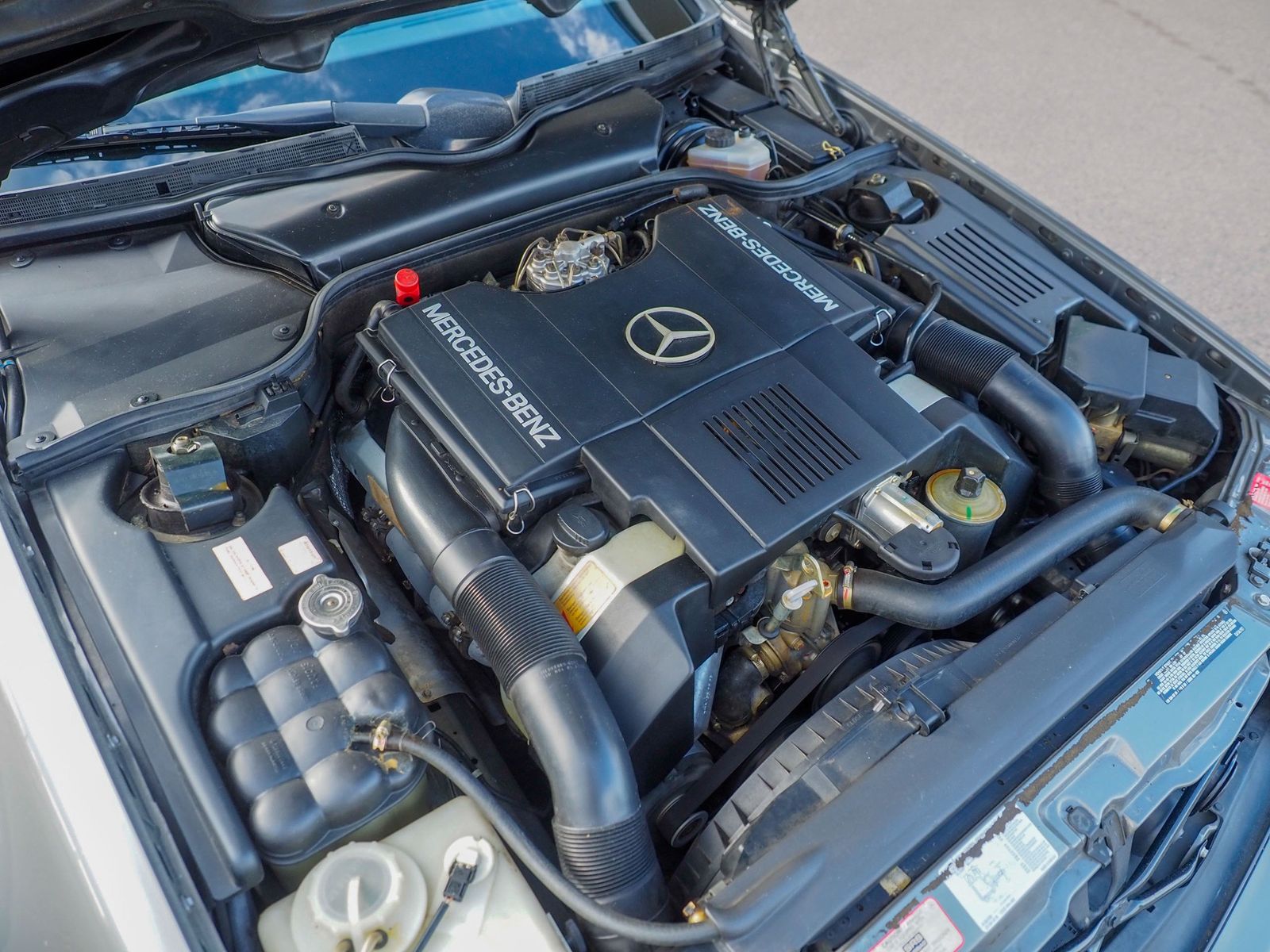 1992 Mercedes-Benz 500-Class 38