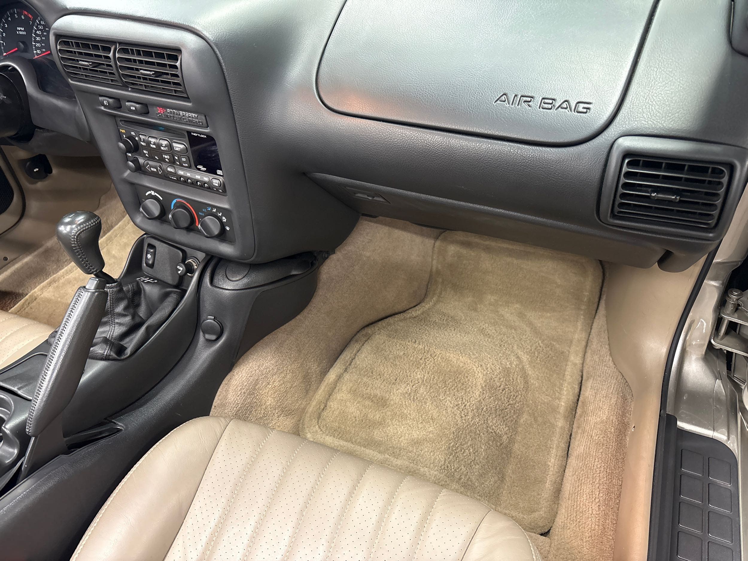 2002 Chevrolet Camaro Sport Coupe photo 50