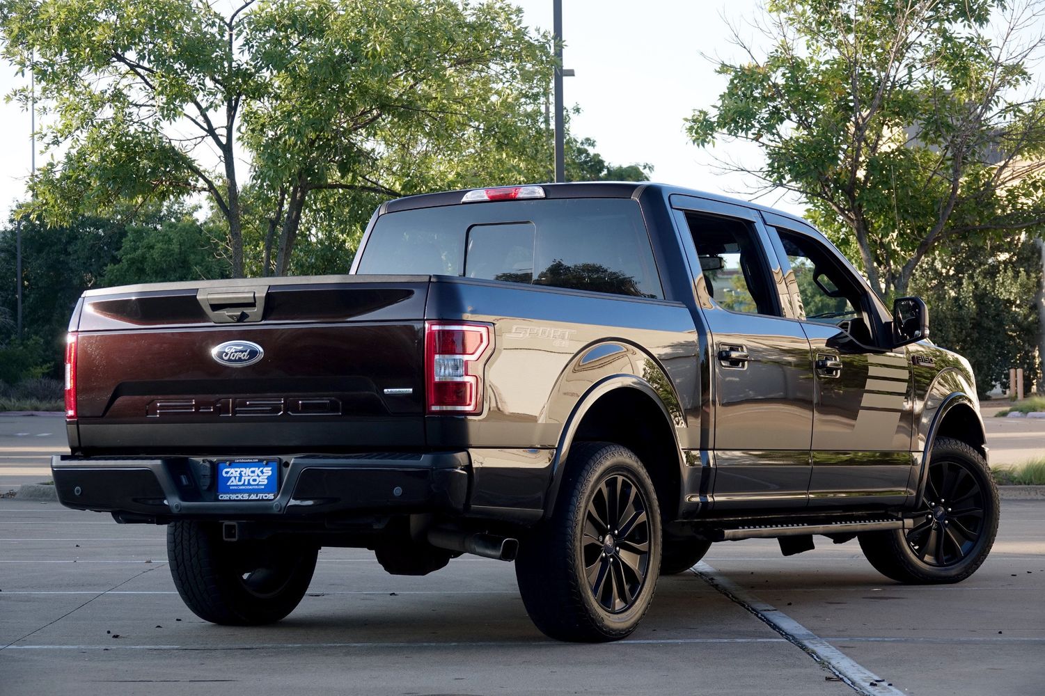 2019 Ford F-150 XLT photo 3