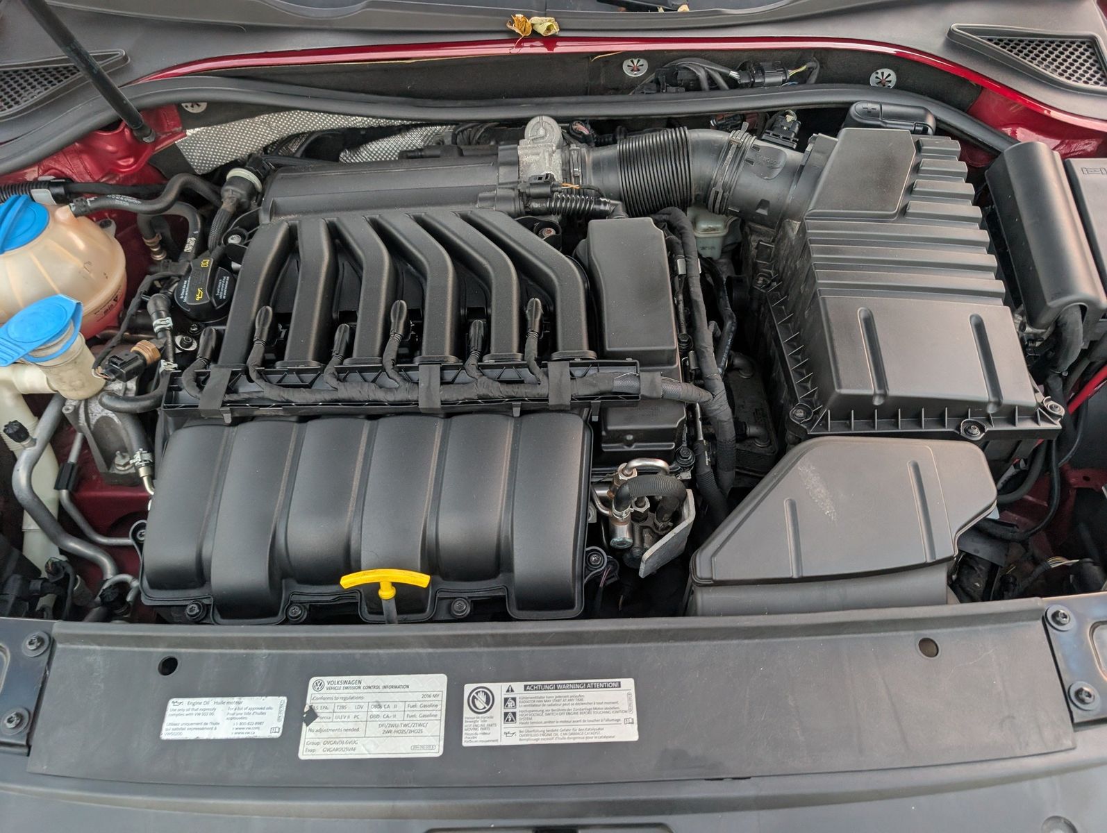 2016 Volkswagen Passat 14