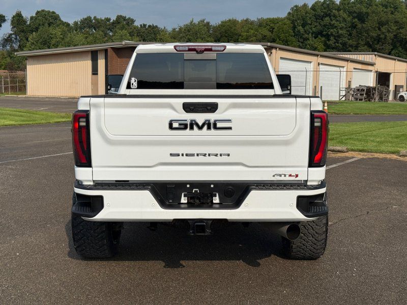 2024 GMC Sierra 2500HD AT4 - Photo 6
