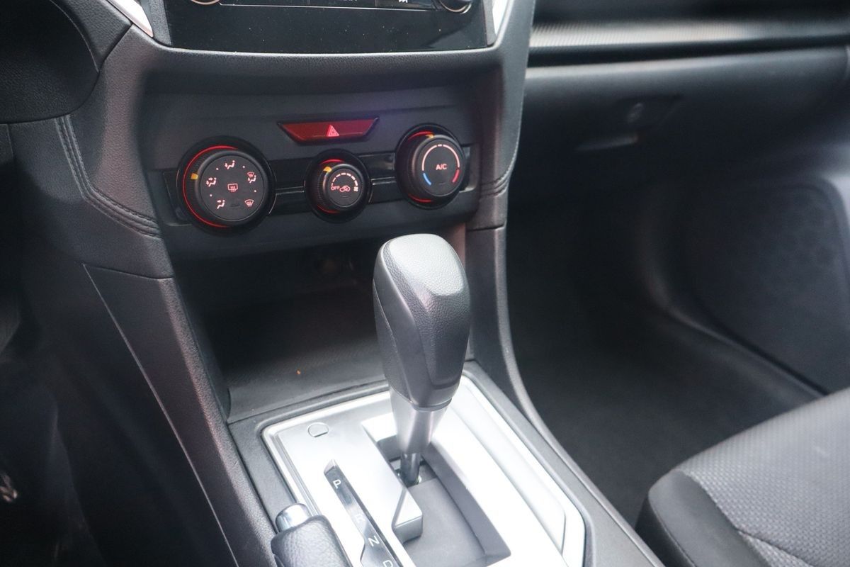 2019 Subaru Impreza 2.0i