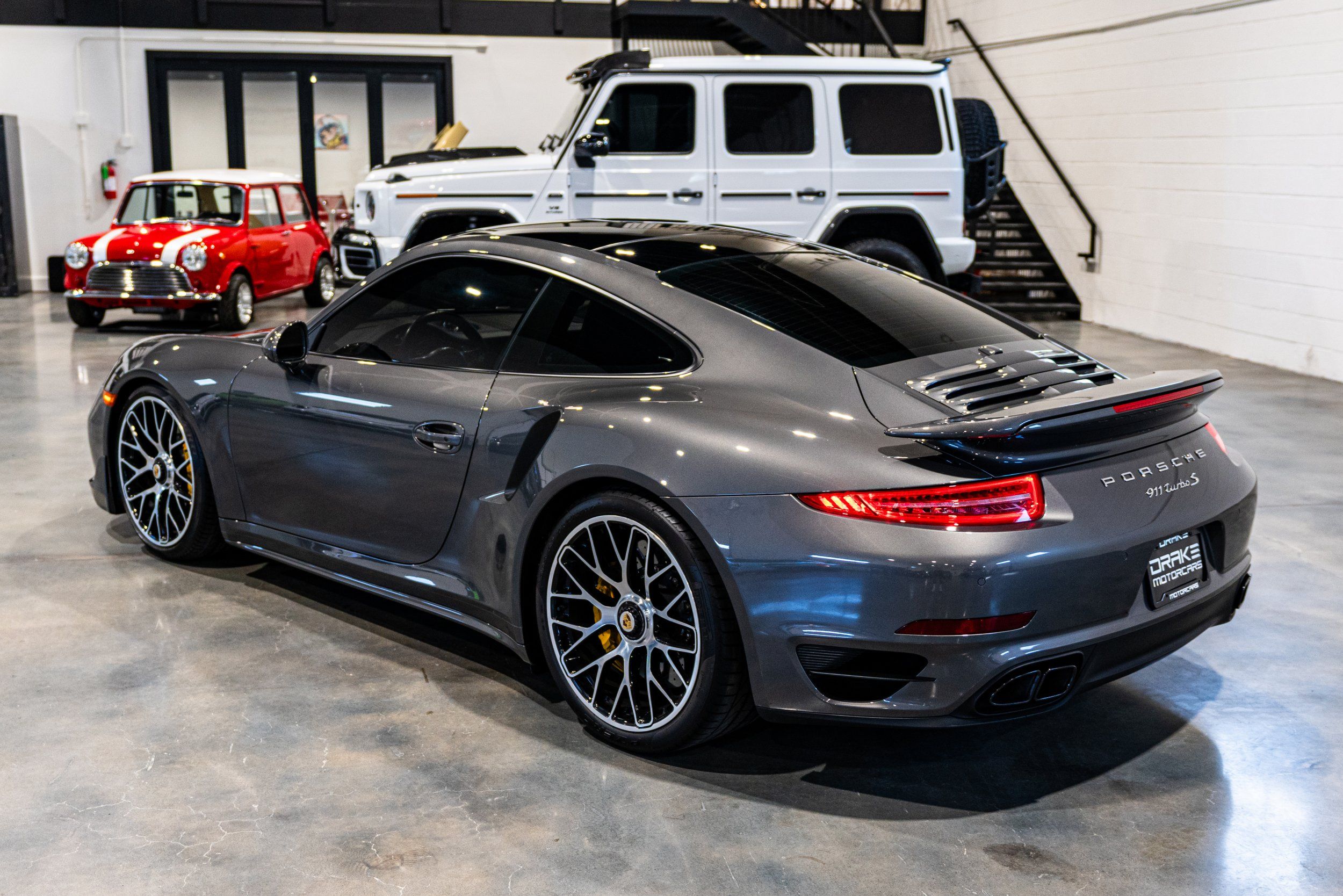 2015 Porsche 911 Turbo S - Photo 7