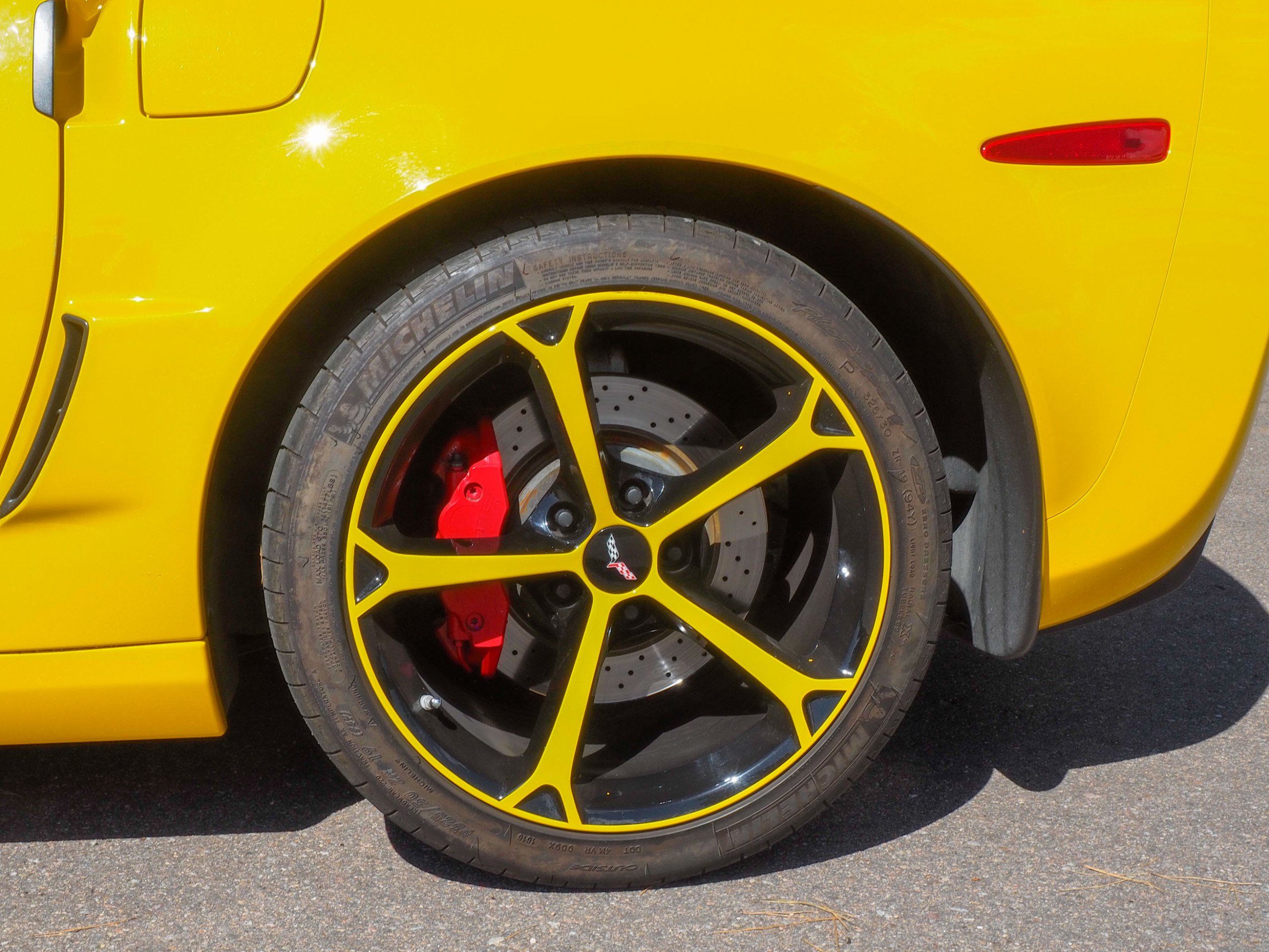 2010 Chevrolet Corvette Yellow Grand Sport