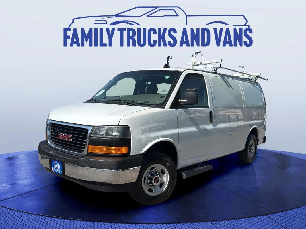 2019 GMC Savana Cargo 2500 RWD
