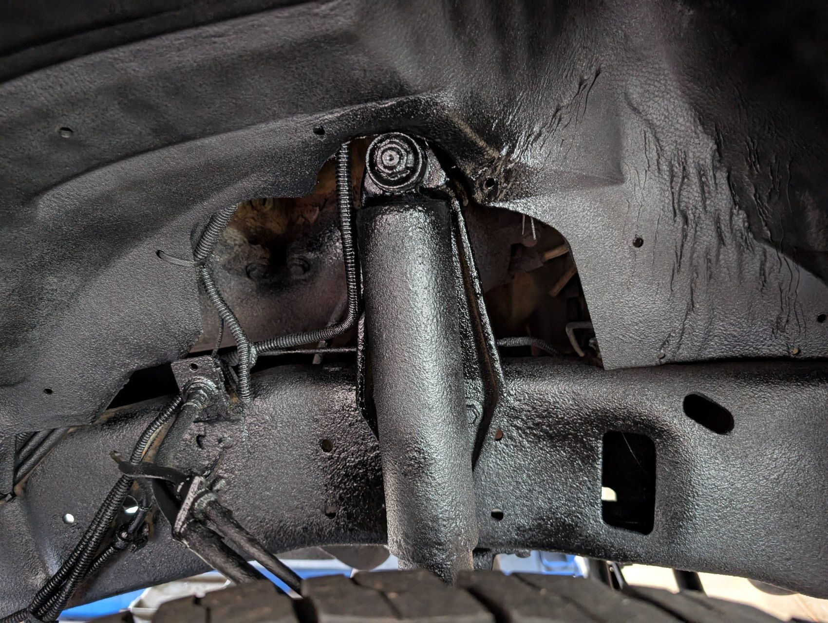 2001 Ford F-550 280