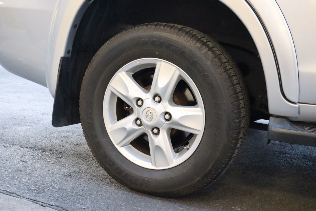 2009 Toyota Land Cruiser 