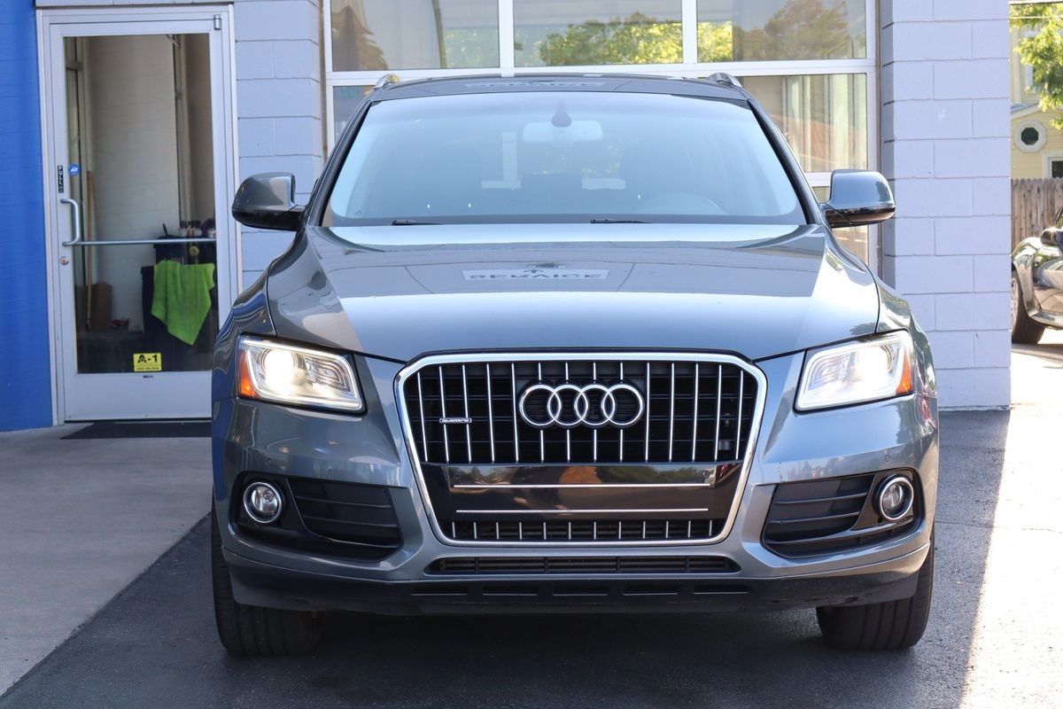 2017 Audi Q5 2.0T quattro Premium Plus