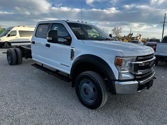 2020 Ford F-450 Super Duty Chassis Cab XLT's photo