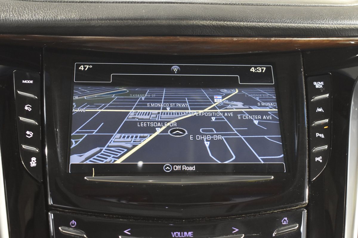 2018 Cadillac Escalade Luxury