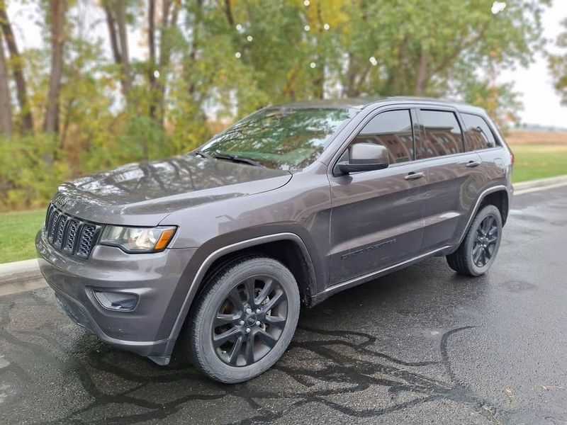 2018 Jeep Grand Cherokee Altitude