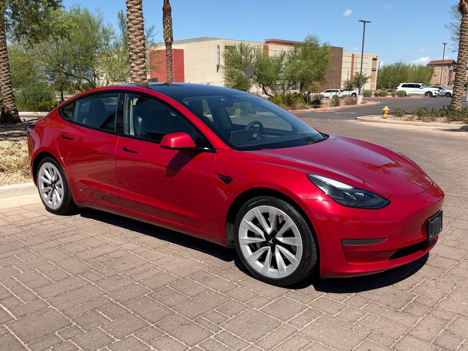2022 Tesla Model 3 Rear-Wheel Drive