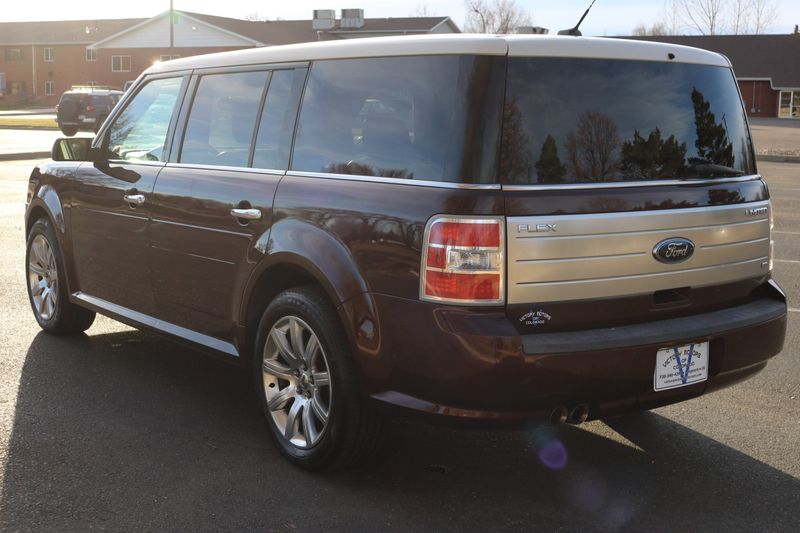 2009 Ford Flex Limited | Victory Motors of Colorado