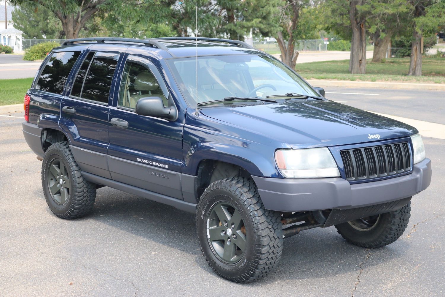 2004 Jeep Grand Cherokee Laredo | Victory Motors of Colorado