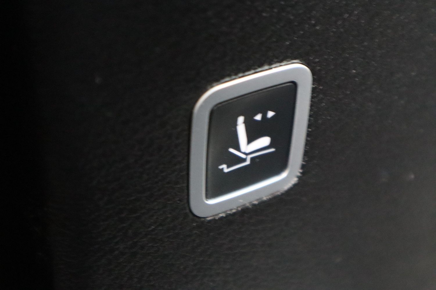 2019 Chrysler Pacifica LX Victory Motors of Colorado