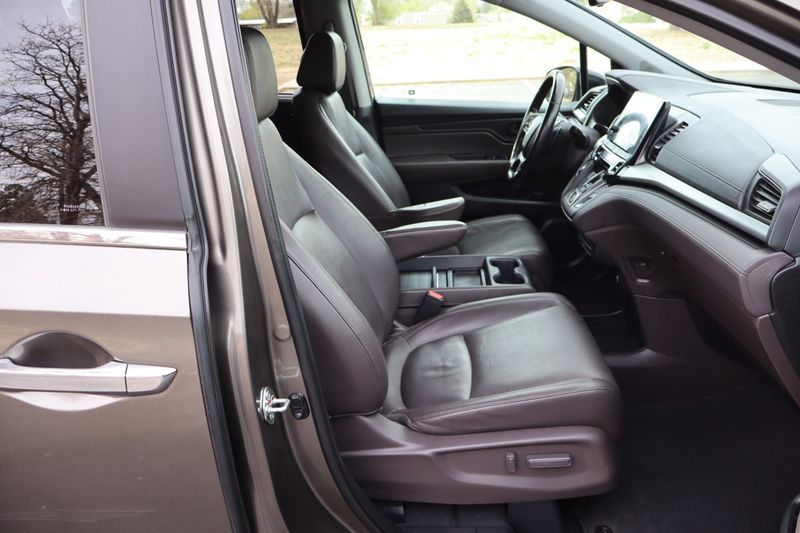 2018 Honda Odyssey EX-L | Victory Motors of Colorado