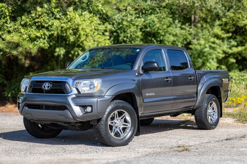 Gray 2014 Toyota Tacoma Pickup Truck 4X2 5-Speed Automatic