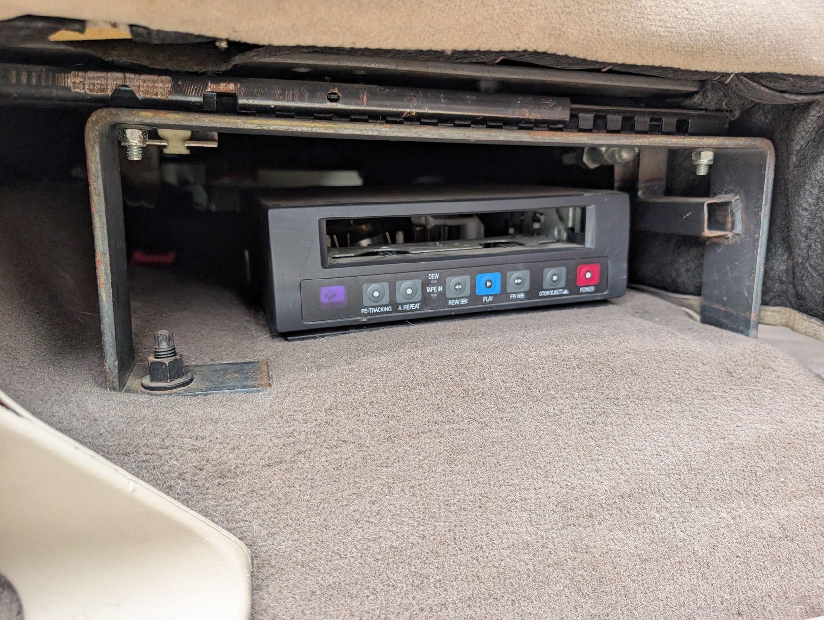 2001 Ford F-550 159