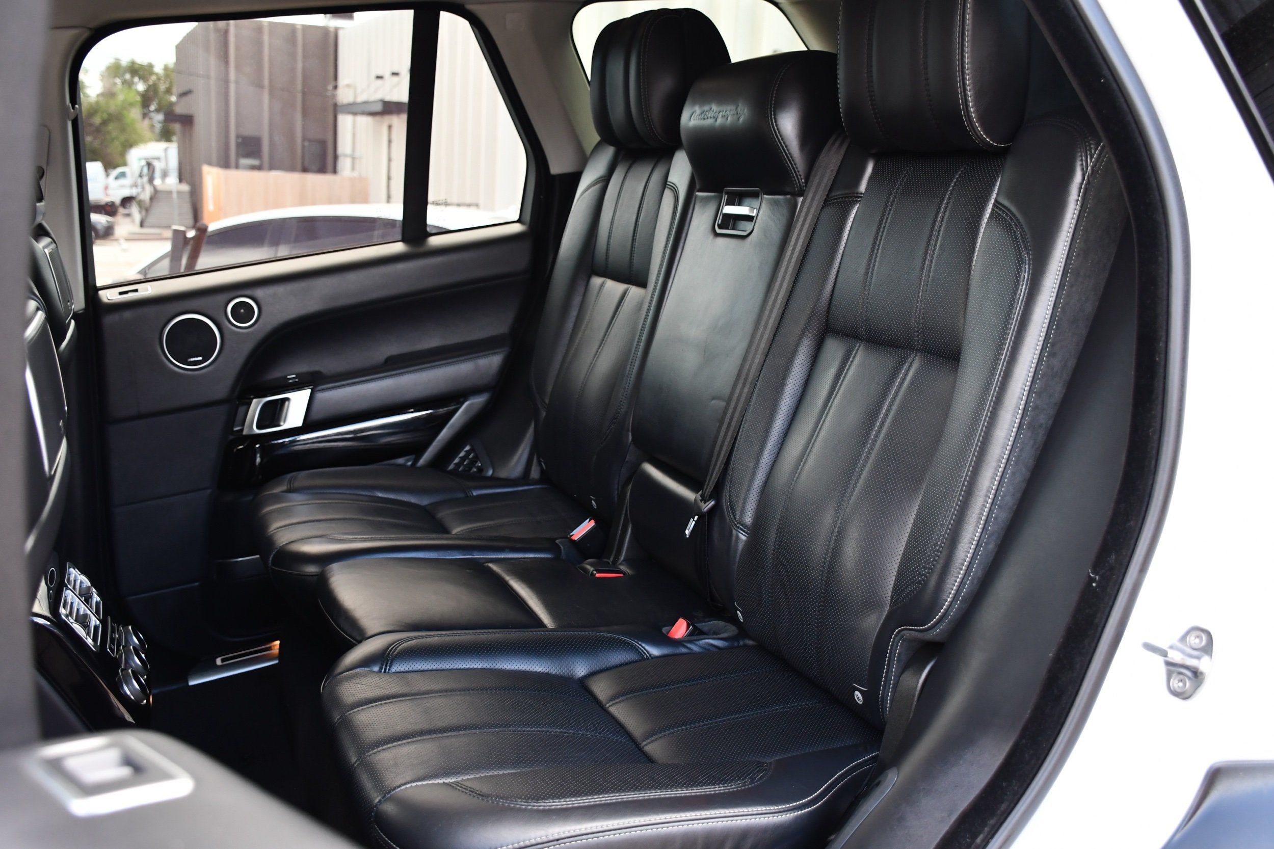 2015 Land Rover Range Rover Autobiography - Photo 28