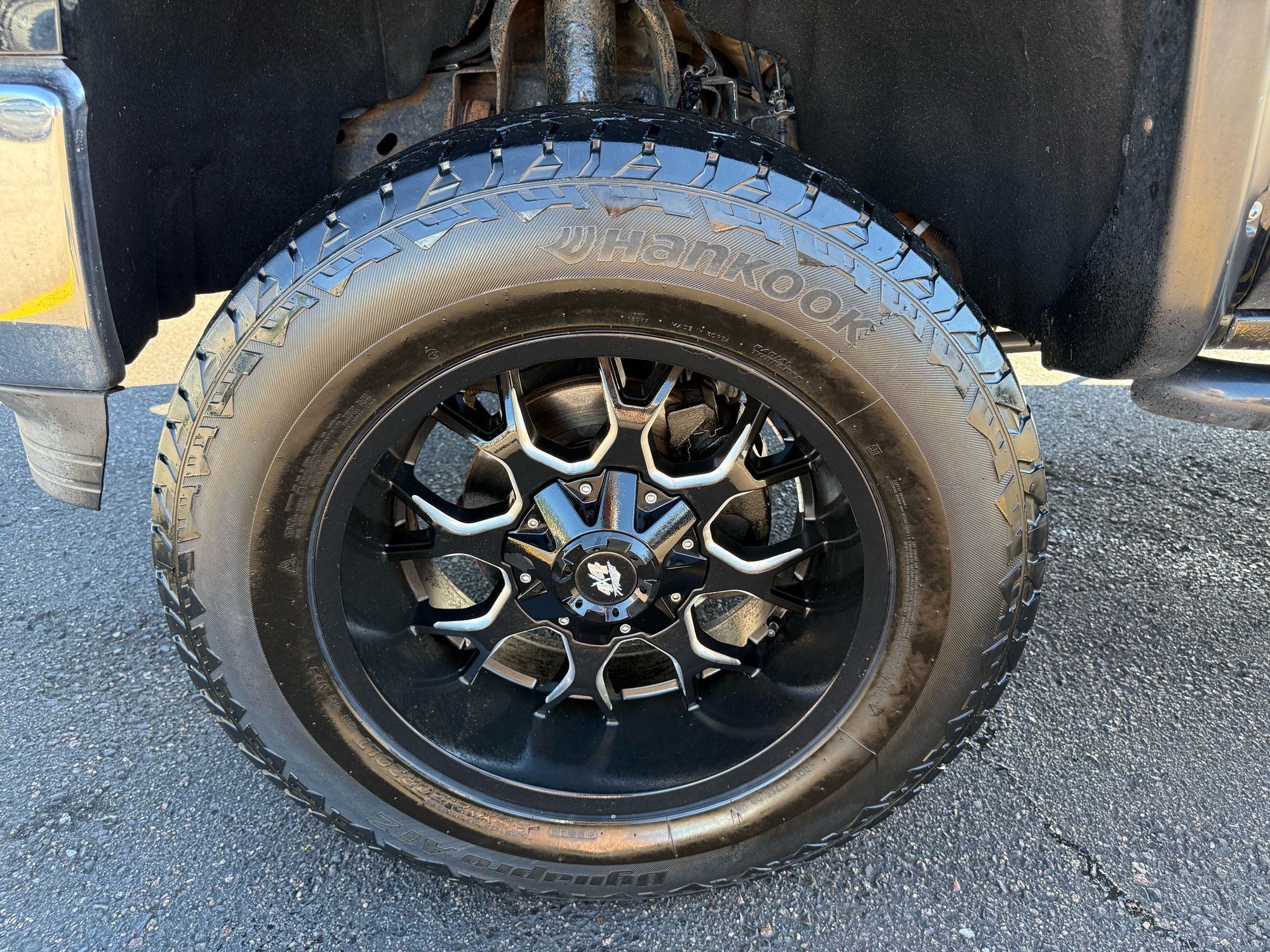 2014 Chevrolet Silverado 1500 LT photo 9