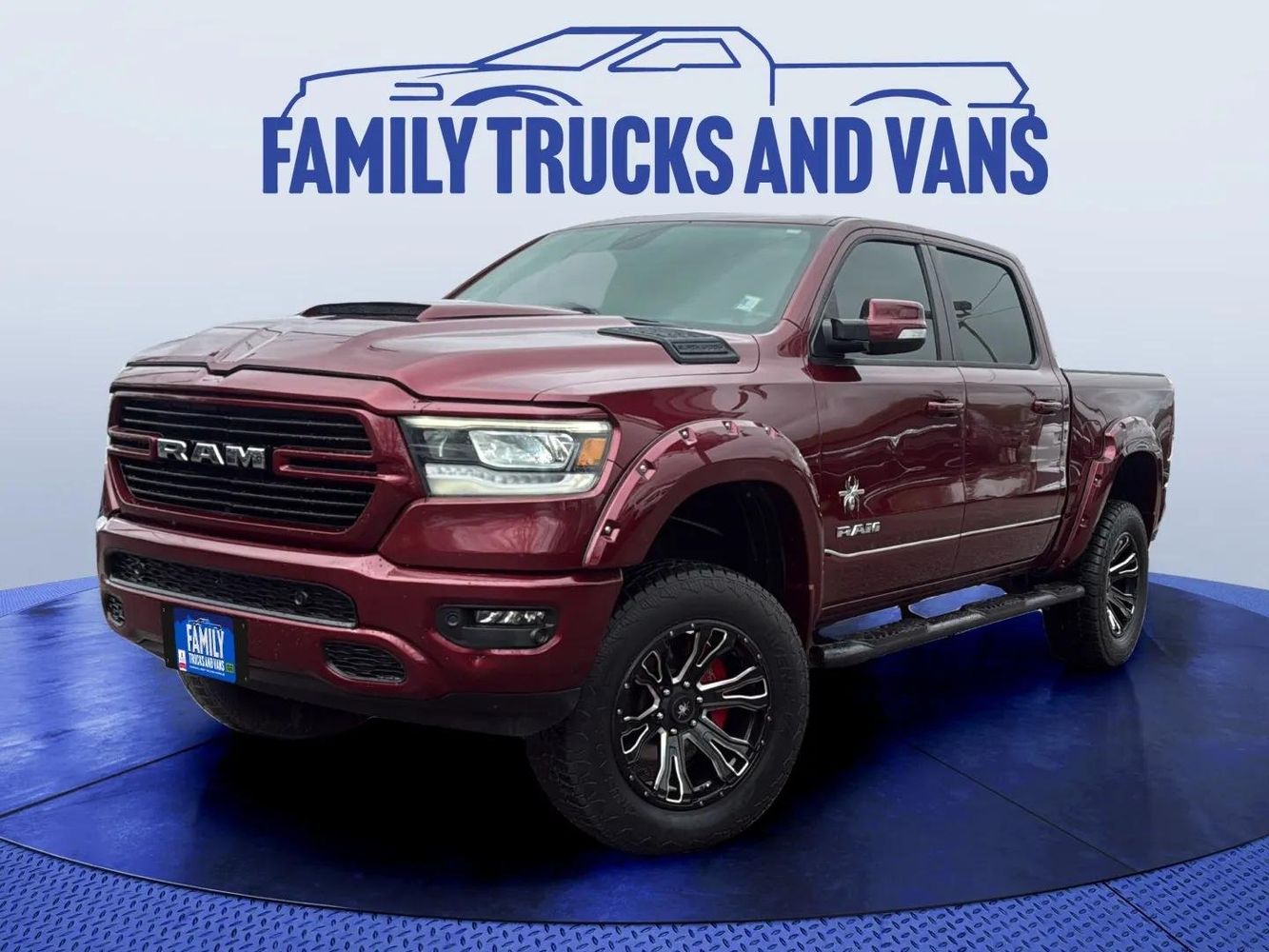 2021 RAM 1500 Big Horn/Lone Star 4x4 Crew Cab 5'7's photo