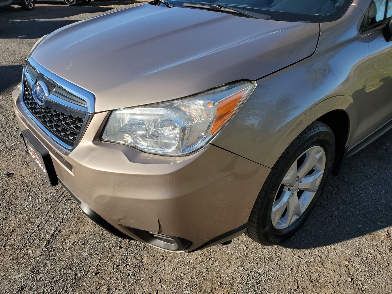 2015 Subaru Forester 2.5i Premium photo 3