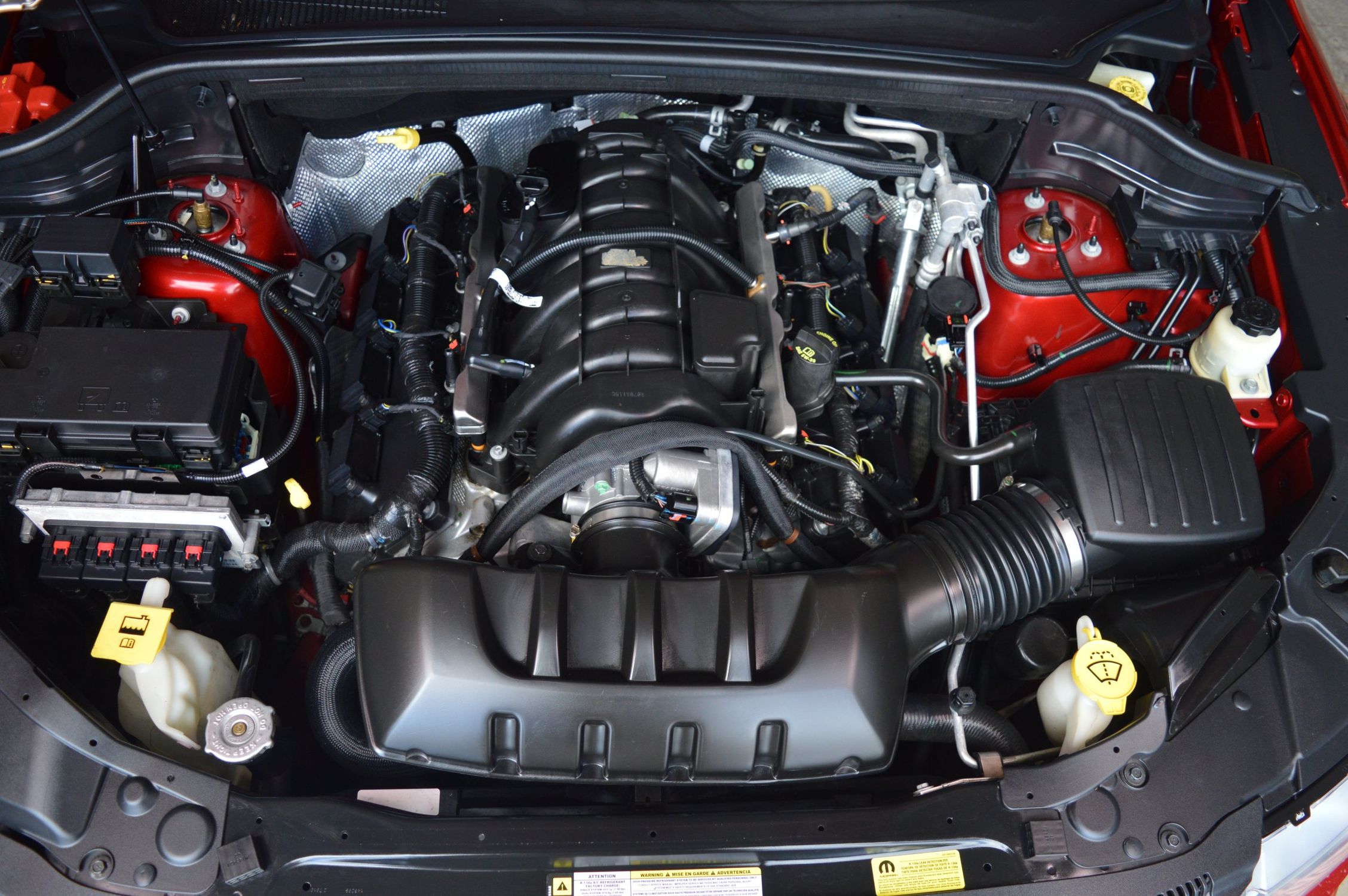 2011 Jeep Grand Cherokee Overland photo 2