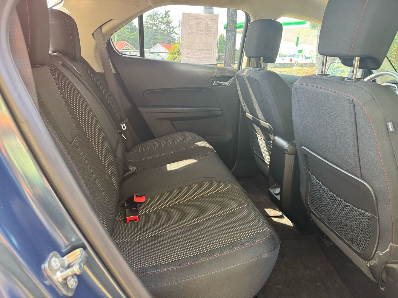 2016 Chevrolet Equinox LT photo 21