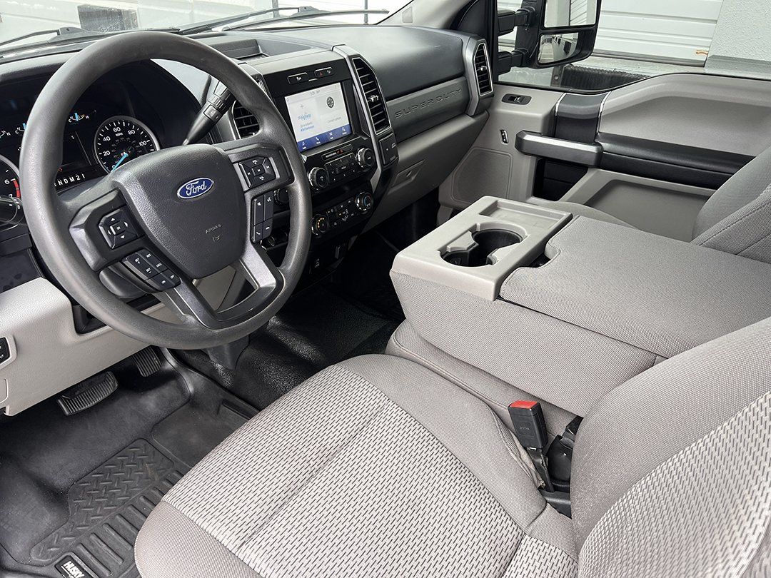 2022 Ford F-250 XLT FX4 photo 6