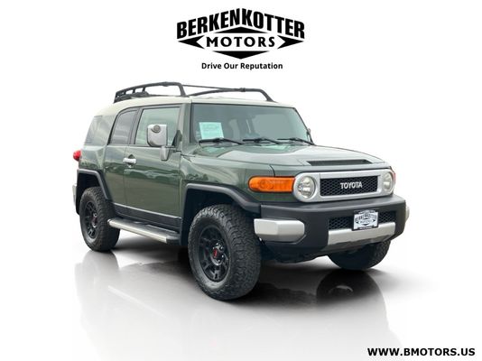 2011 Toyota FJ Cruiser Base