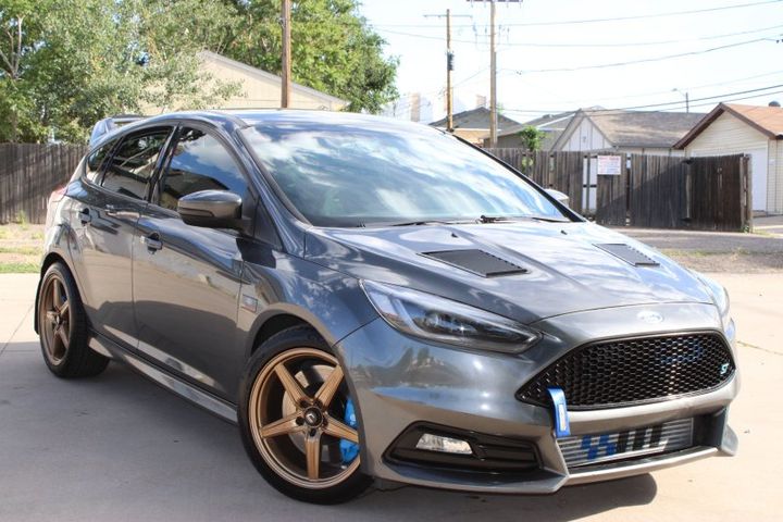 Featured Vehicle Image