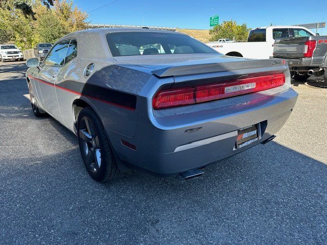 2014 Dodge Challenger R/T photo 7