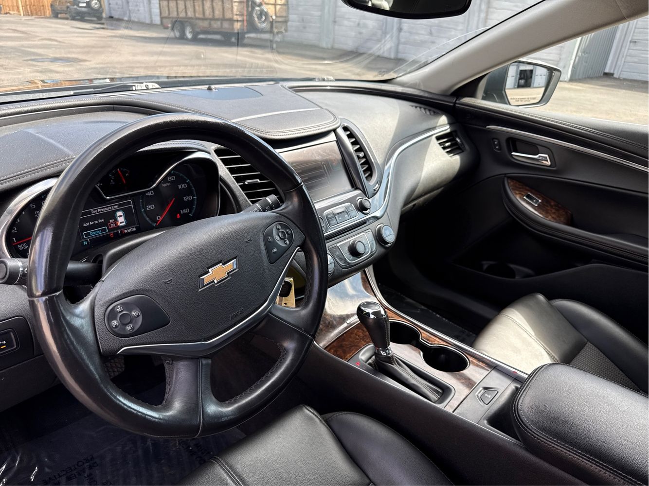 2015 Chevrolet Impala 1LT photo 20
