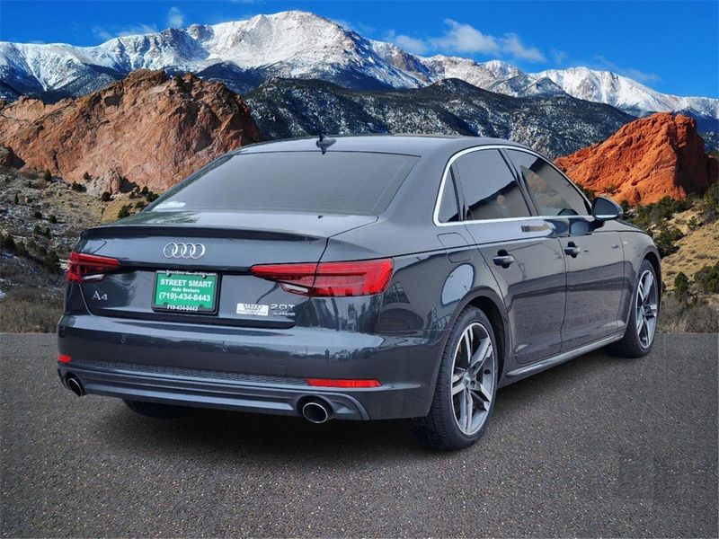 2017 Audi A4 2.0T Quattro Premium Plus photo 11