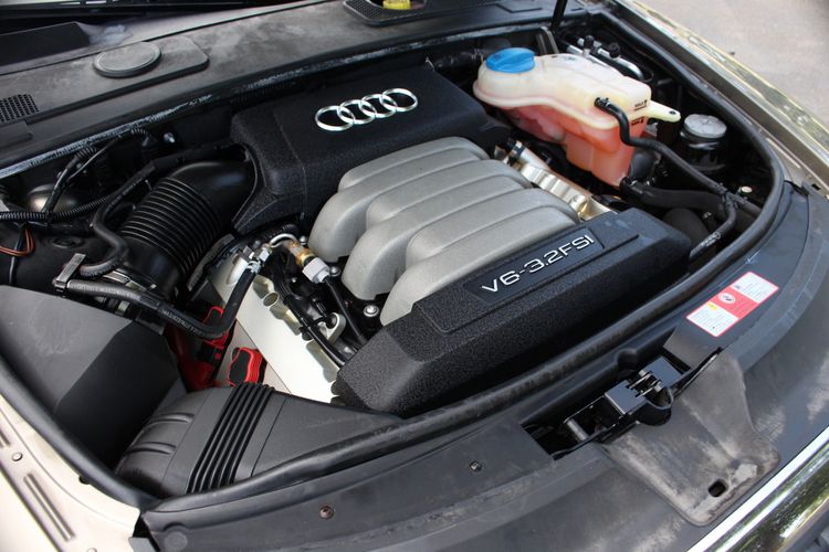 Extraordinary 2006 Audi A6 Engine Pictures