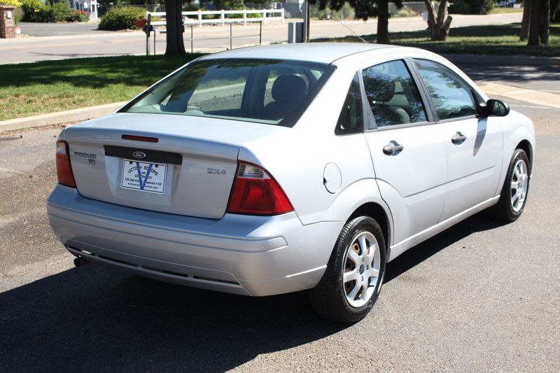 2005 Ford Focus ZX4 SE | Victory Motors of Colorado