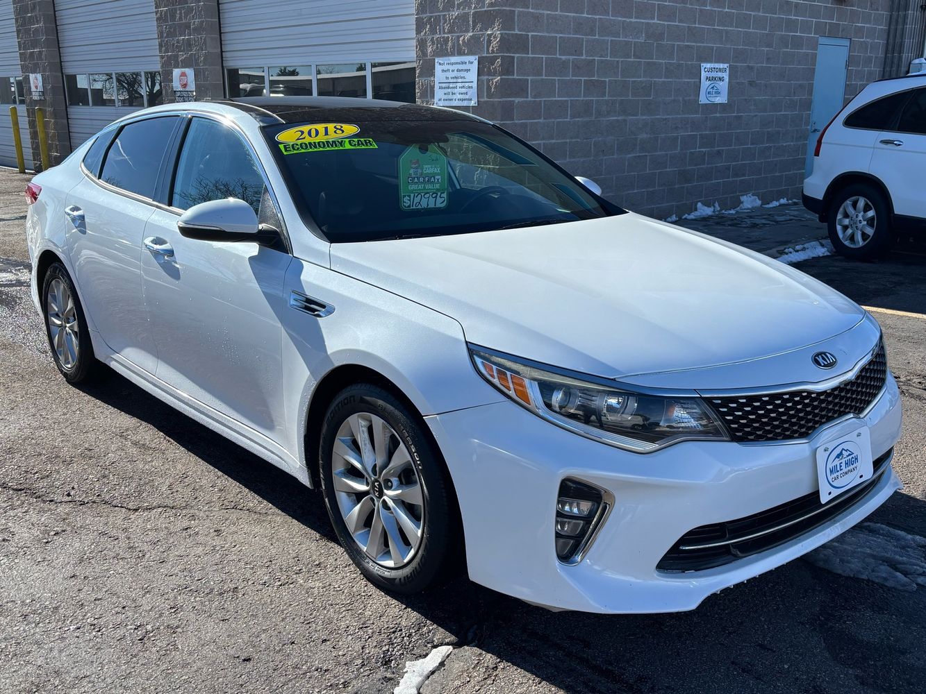 2018 Kia Optima S's photo
