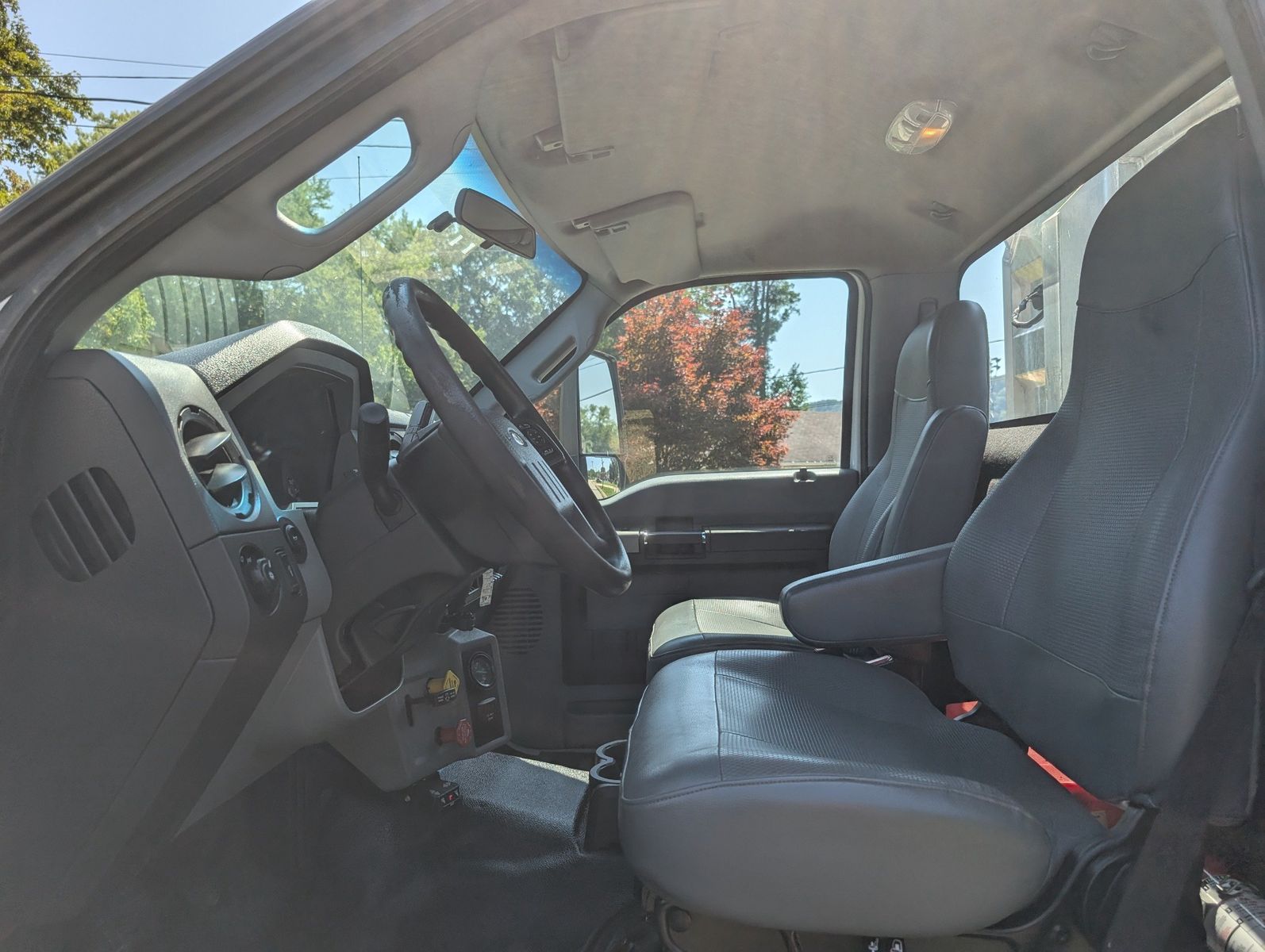 2018 Ford F-650 Super Duty 61