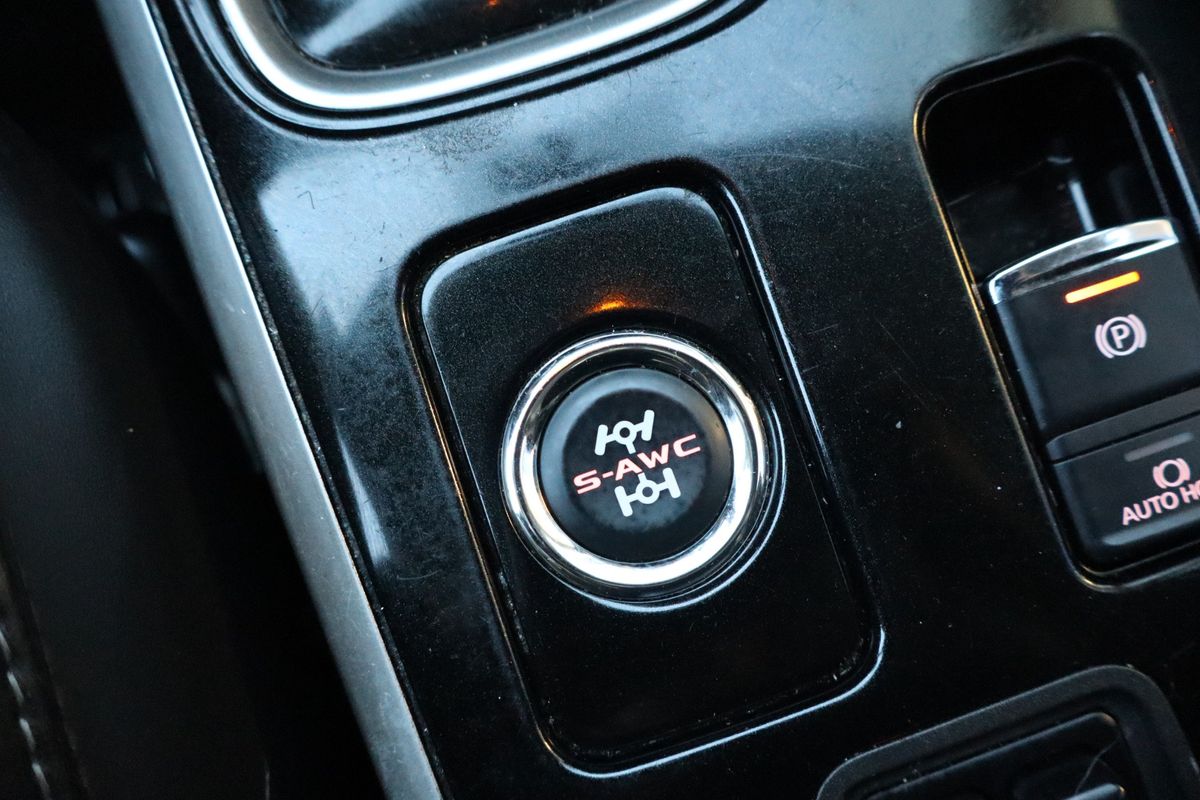 2019 Mitsubishi Outlander SE