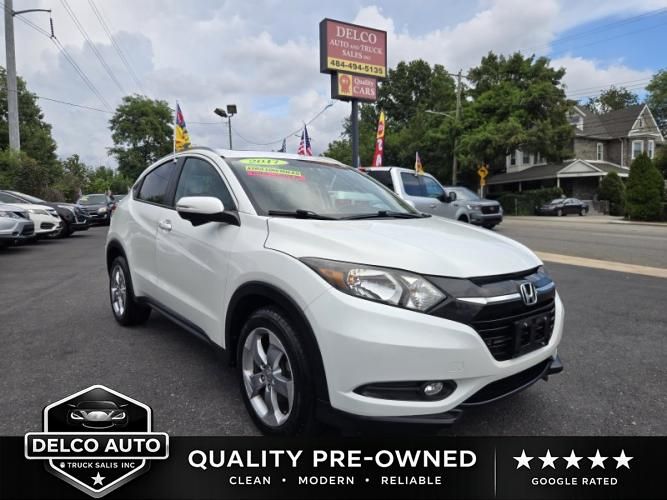 2017 Honda HR-V EX-L Navi AWD photo