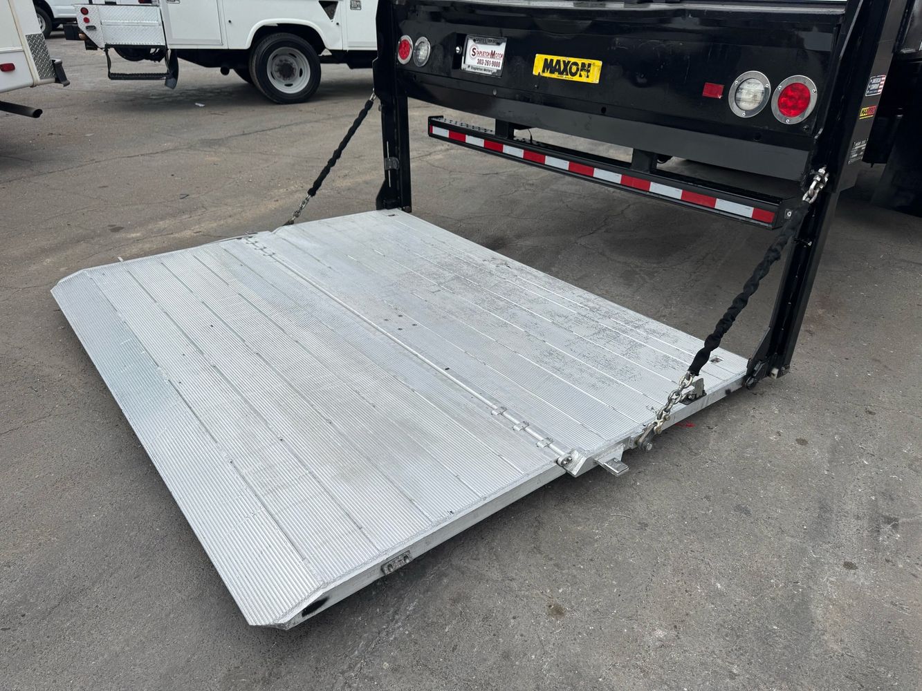 2019 Kenworth T3 Series photo 52