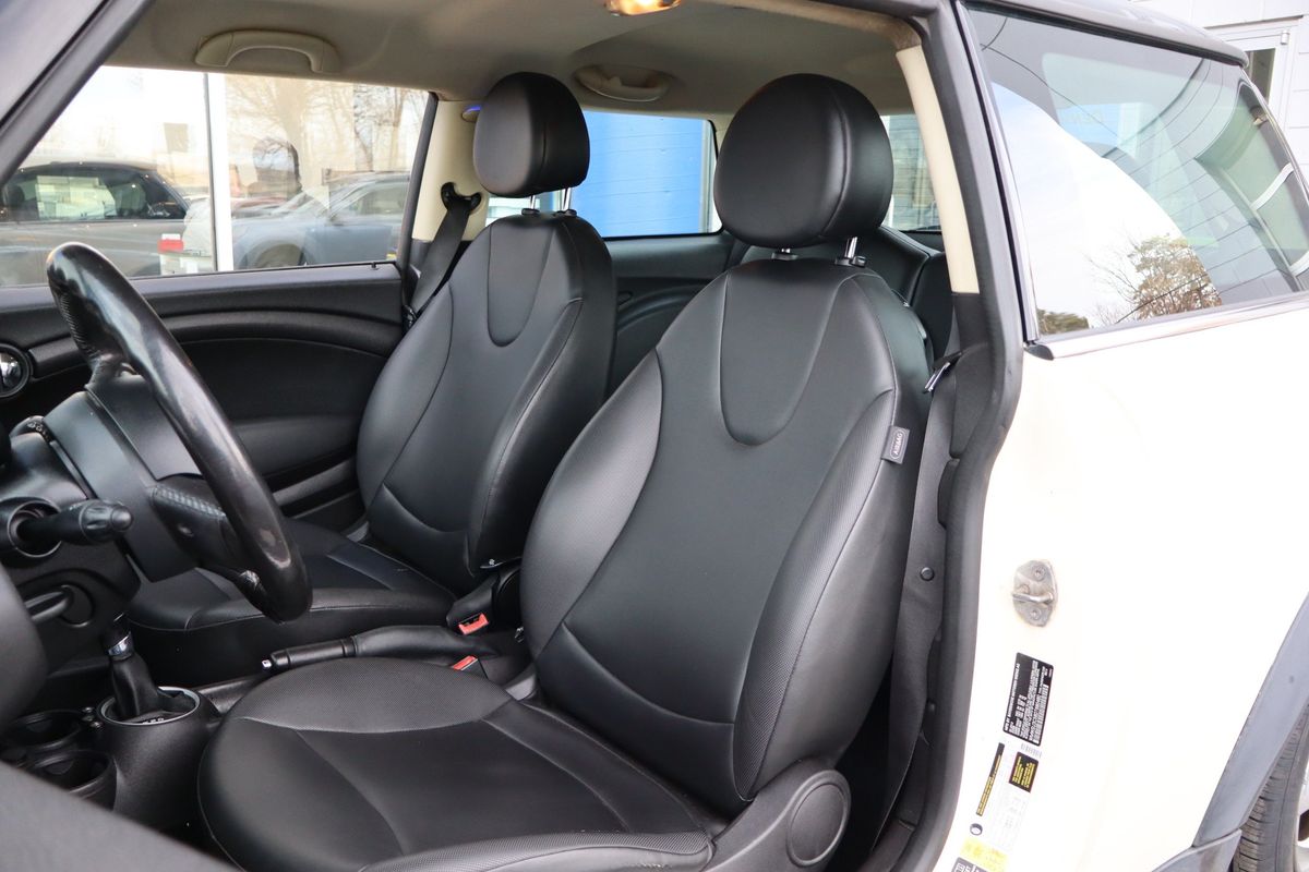 2013 MINI Hardtop Cooper