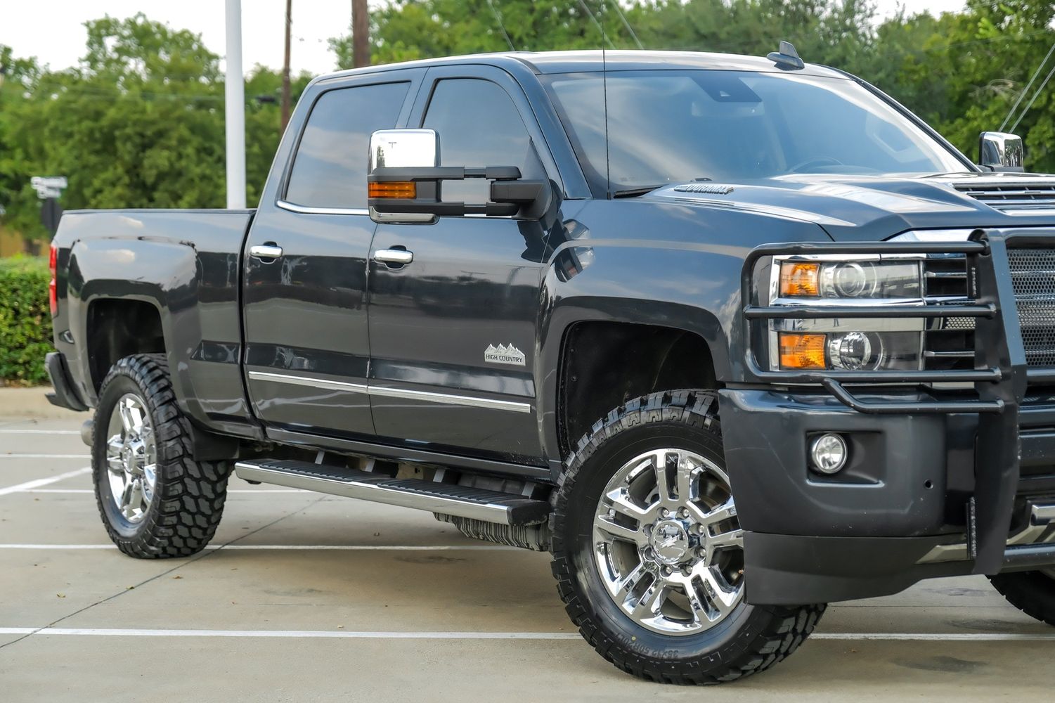 2018 Chevrolet Silverado High Country photo 8